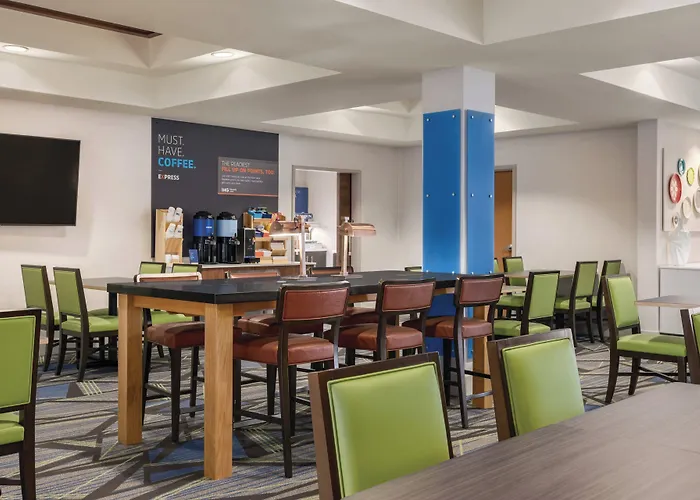 Holiday Inn Express Hotel & Suites Lawton-Fort Sill By Ihg