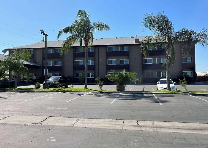 Studio 6 Suites Delano, Ca