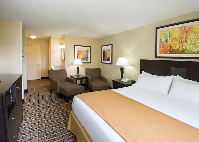 Holiday Inn Express & Suites - Sharon-Hermitage By Ihg