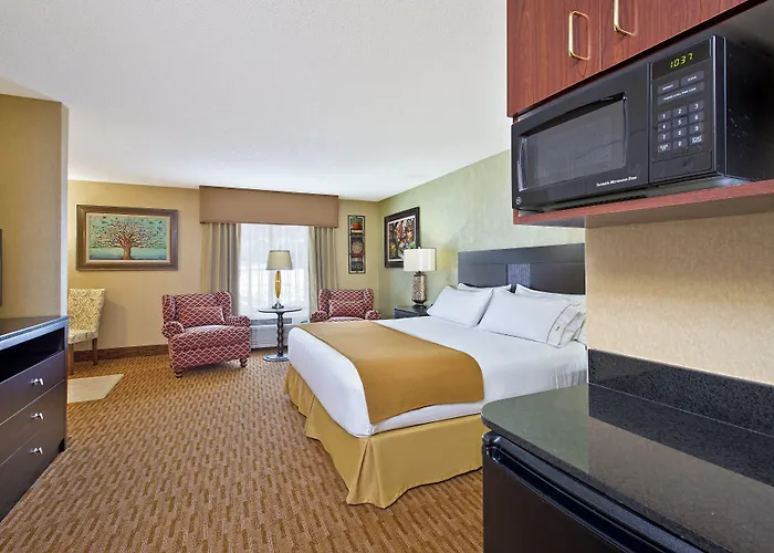 Holiday Inn Express & Suites - Sharon-Hermitage By Ihg