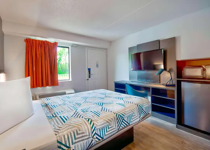 Motel 6-Warren, Mi - Detroit East