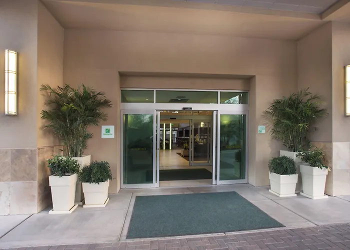 Holiday Inn & Suites Scottsdale North - Airpark By Ihg