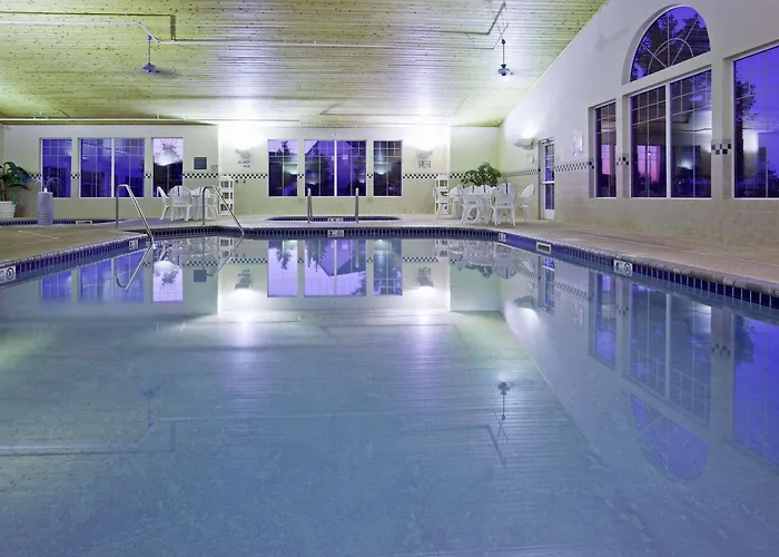 Country Inn & Suites By Radisson Albertville Near Outlet Mall