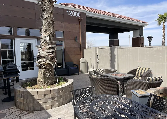 La Quinta By Wyndham Hesperia Victorville