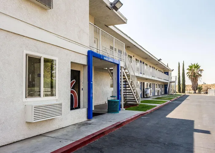 Motel 6-Bakersfield, Ca - East
