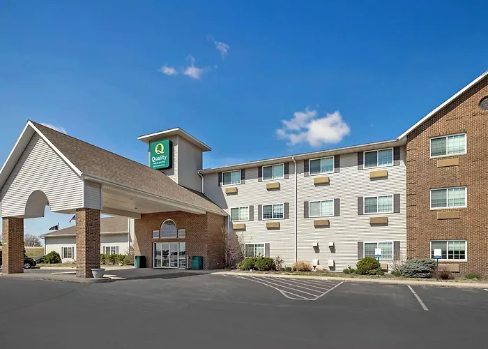Quality Inn & Suites Fort Madison Near Hwy 61