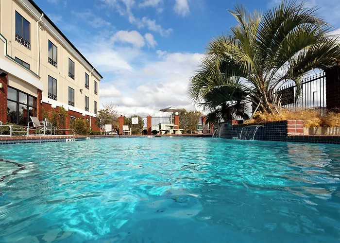 Holiday Inn Express Crockett By Ihg