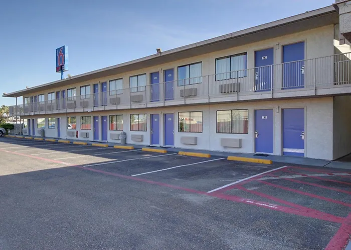 Motel 6-Laredo, Tx - South