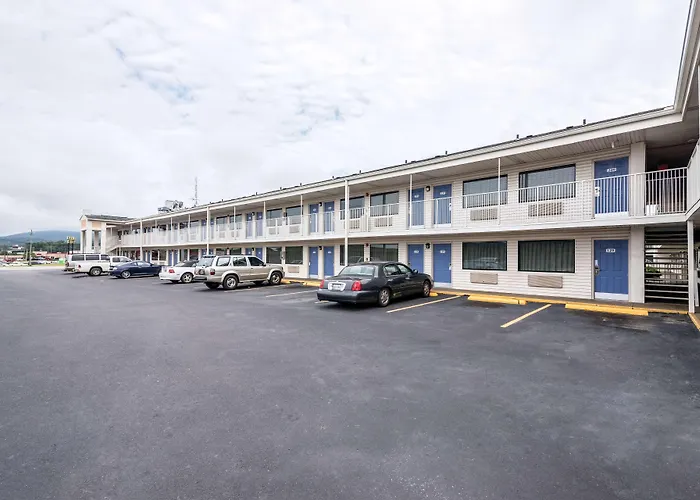 Motel 6-Anniston, Al