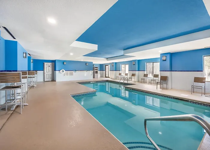 Comfort Inn & Suites Chattanooga West - Lookout Mountain