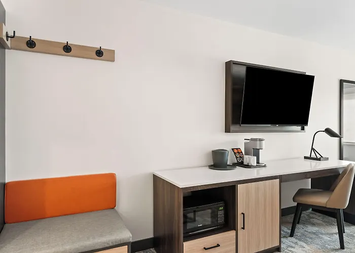 The Ellsworth Hotel, An Ascend Collection Hotel