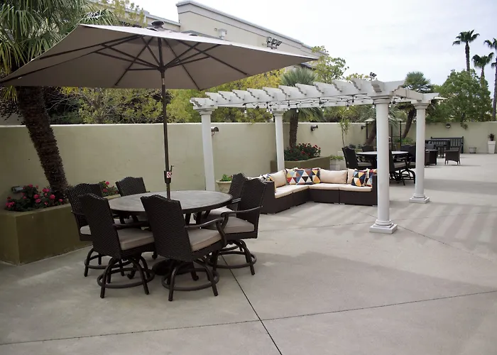 Holiday Inn Express Hotel & Suites Vacaville By Ihg
