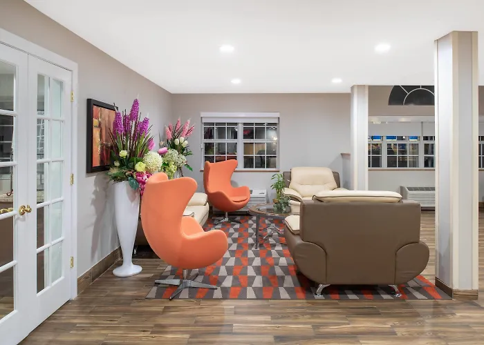 Microtel Inn & Suites By Wyndham Springfield