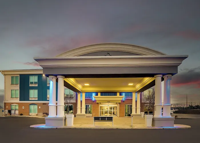 Holiday Inn Express Hotel & Suites Richmond By Ihg