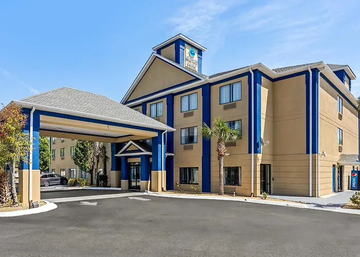 Clarion Pointe Jesup