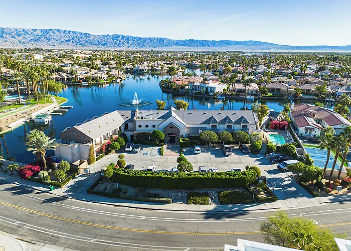 The Chateau At Lake La Quinta