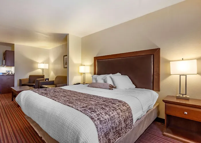 Best Western Plus Sparta Trail Lodge