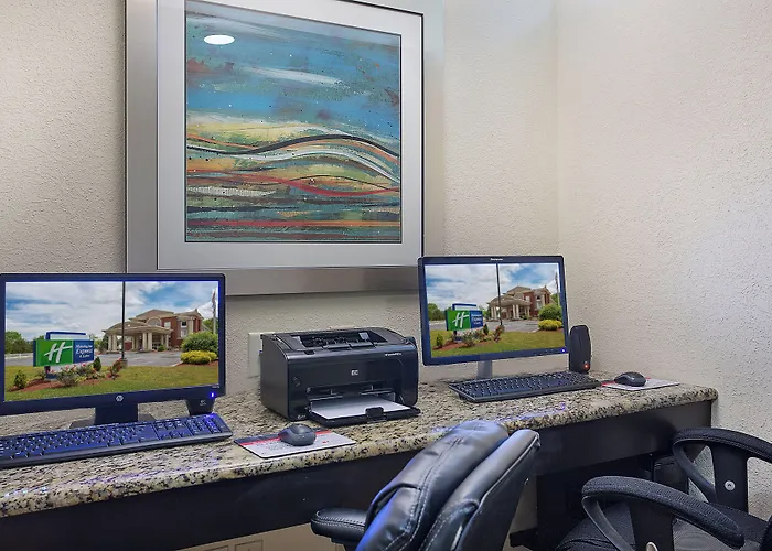 Holiday Inn Express & Suites Murphy By Ihg