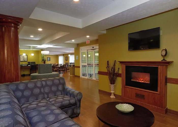 Holiday Inn Express Hotel & Suites Cadillac By Ihg