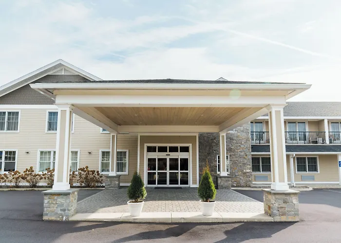 Belfast Harbor Inn