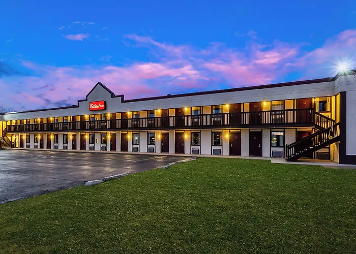 Red Roof Inn Scottsburg
