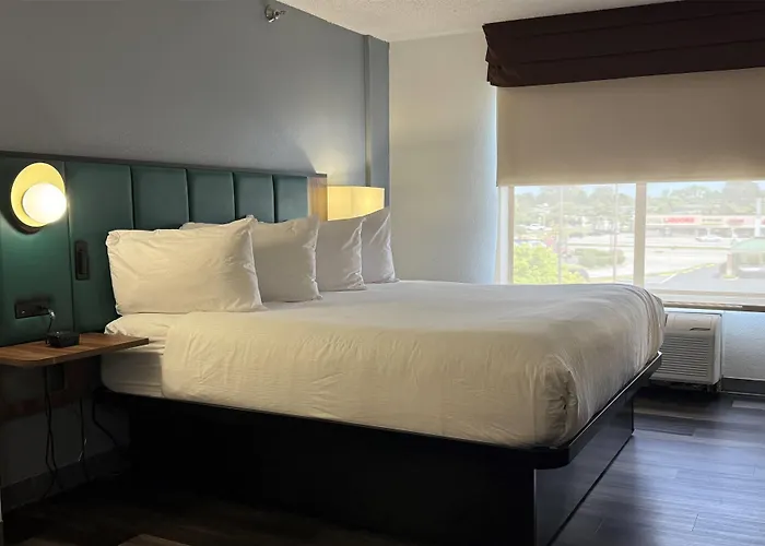 Wingate By Wyndham Airport - Rockville Road