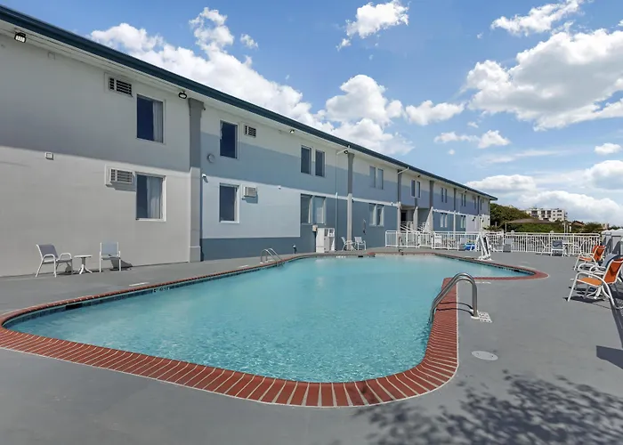 Best Western Plus Chesapeake Bay-Norfolk