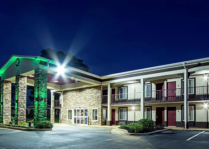 Red Roof Inn & Suites Greenwood, Sc