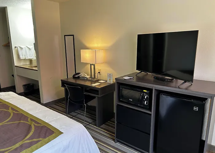 Super 8 By Wyndham Nebraska City