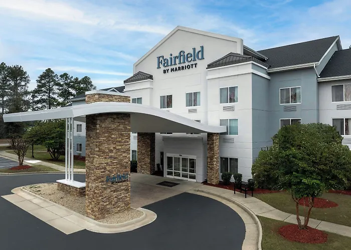 Fairfield Inn And Suites By Marriott Emporia I-95