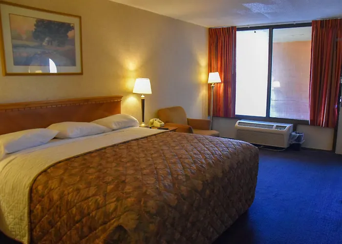 Homeplace Inn
