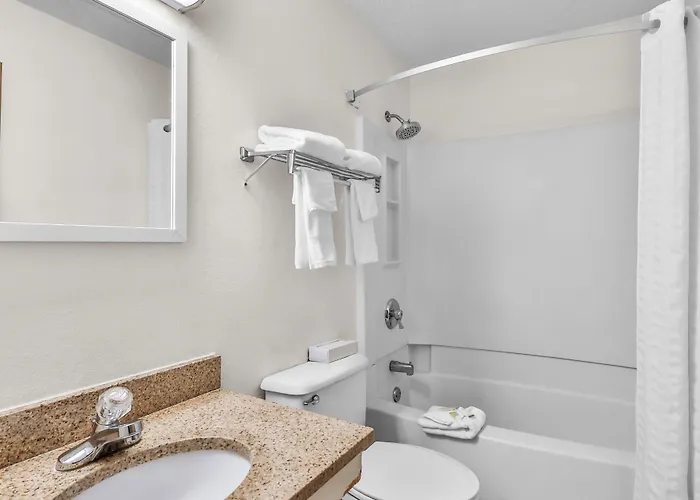 Super 8 By Wyndham East Stroudsburg - Poconos