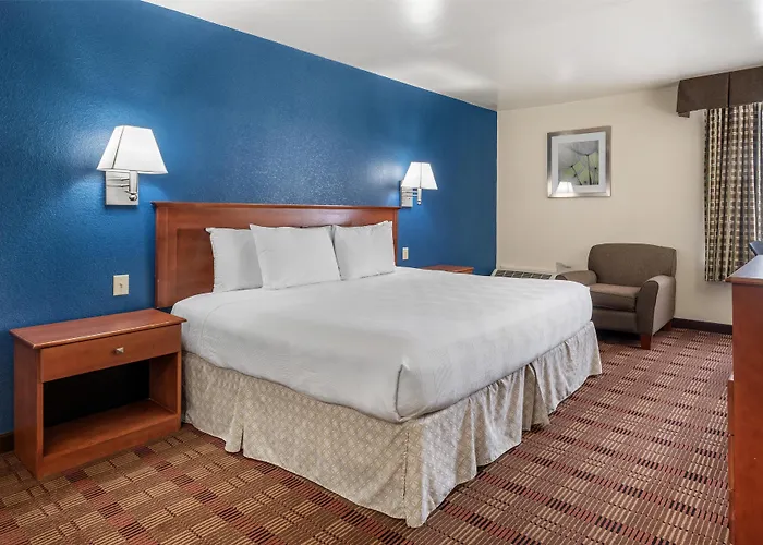 Surestay Hotel By Best Western East Brunswick