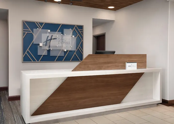 Holiday Inn Express & Suites By Ihg Chambersburg By Ihg