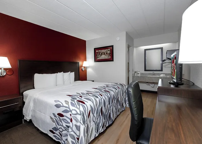 Red Roof Inn Cleveland - Medina