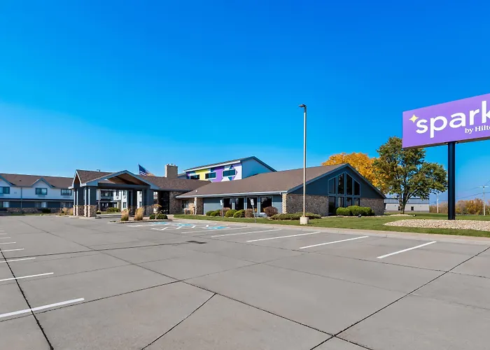 Spark By Hilton Cedar Falls