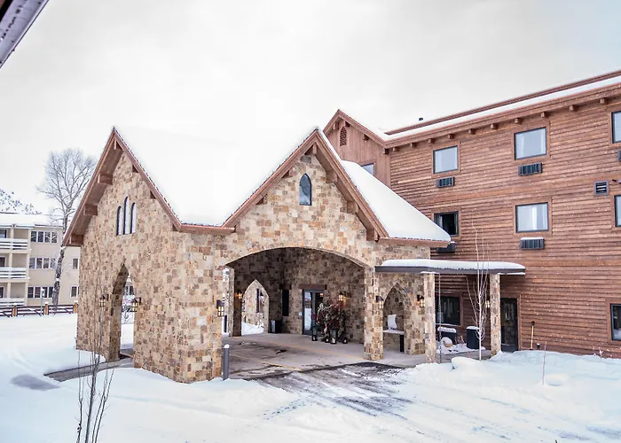 Elk Country Inn