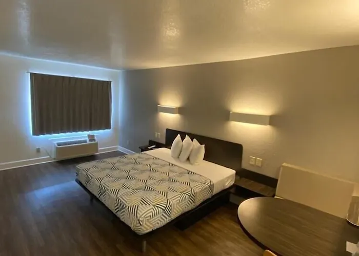 Motel 6 - Manchester