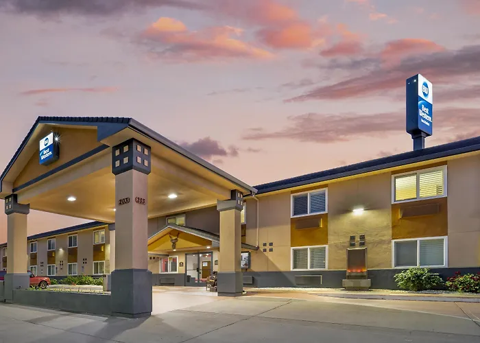 Best Western Antelope Inn & Suites