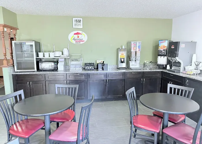 Super 8 By Wyndham Fond Du Lac