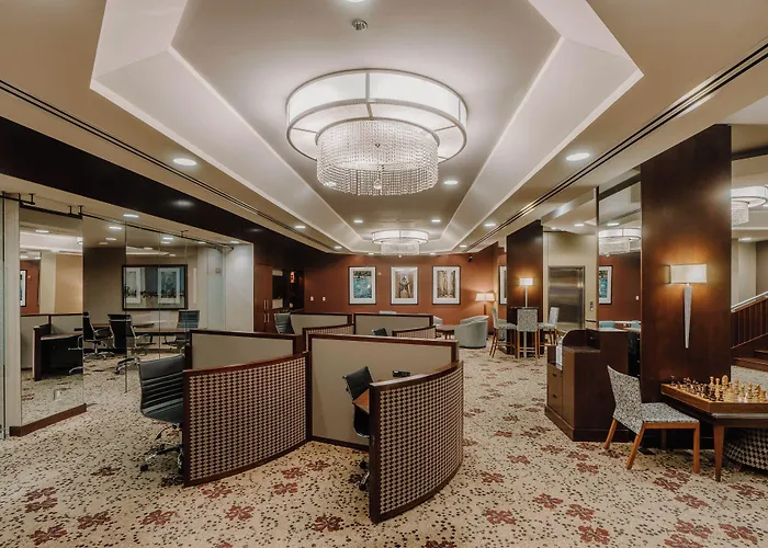 Central Loop Hotel