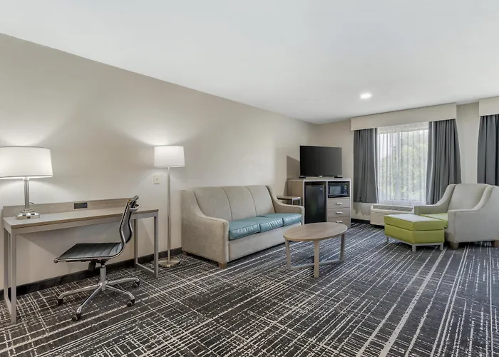 Best Western Commerce Inn