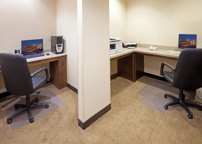 Holiday Inn Express Hotel & Suites Eagle Pass By Ihg