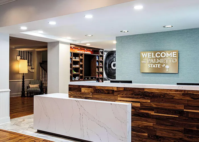Hampton Inn & Suites Charleston-West Ashley