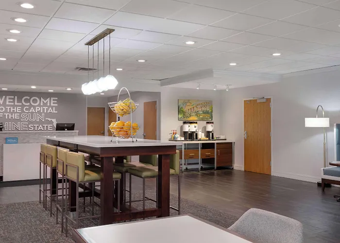 Hampton Inn Tallahassee-Central
