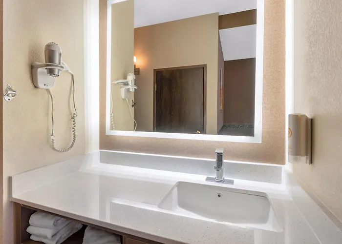 Comfort Inn & Suites Butler