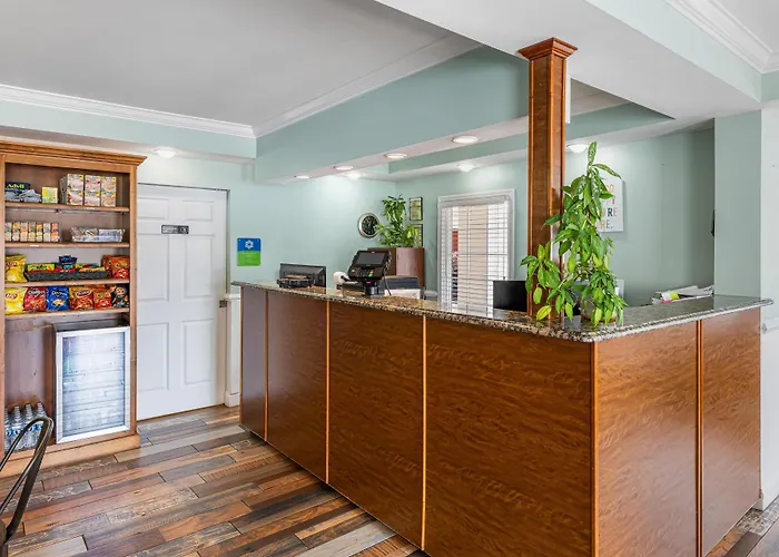 Surestay Hotel By Best Western Helen Downtown