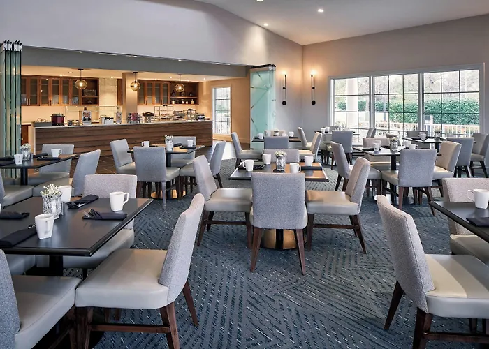 Delta Hotels By Marriott Norfolk Airport