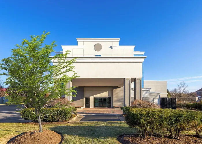 Holiday Inn Express & Suites Leesburg - Historic District By Ihg