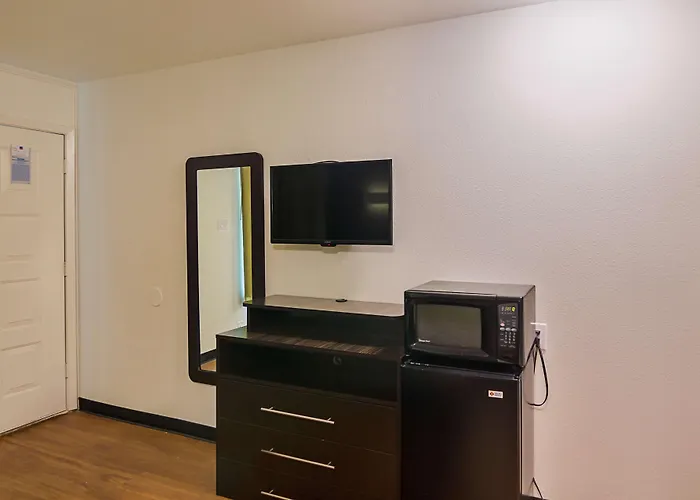 Studio 6-Tyler, Tx